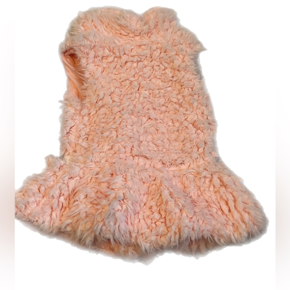 Girl's Little Lass faux fur vest - Picture 2 of 3